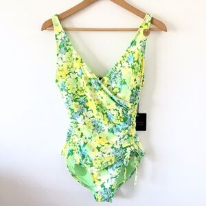 Niptuck Floral Print One-Piece Swimsuit Size 8 NWT